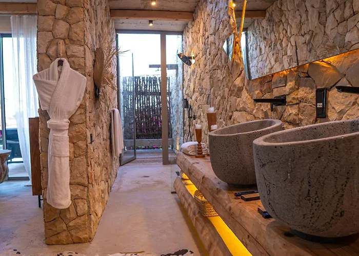 Casa Del Toro Luxury Ranch
